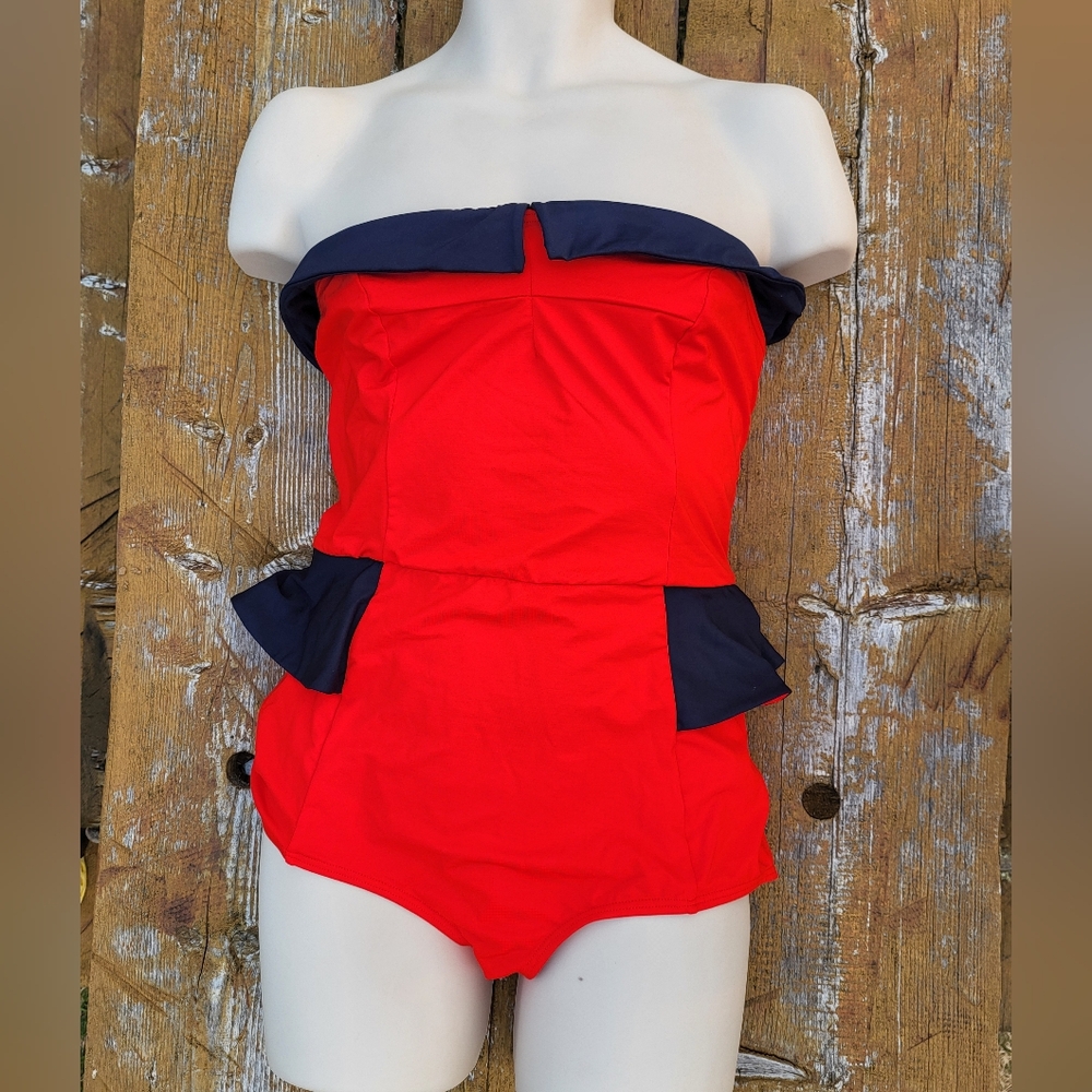 "Colour Blocked Peplum Maillot" MARC JACOBS 🩱 Swimsuit